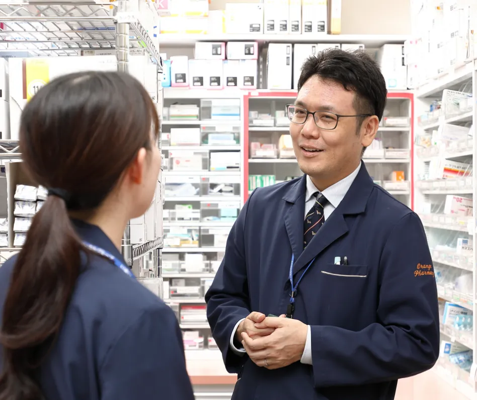 いまいメディカルグループの社員が二人で話してる